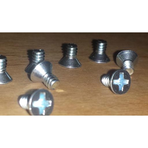 24x DELL POWEREDGE 2900 2950 F238F SAS SATA 3.5 CADDY SCREWS SILVER FLAT HEAD